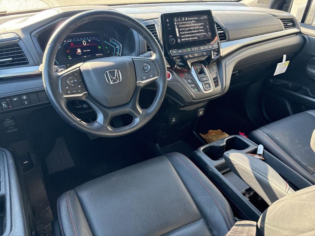 used 2023 Honda Odyssey car, priced at $36,122