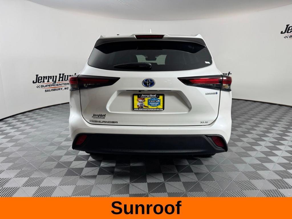 used 2024 Toyota Highlander Hybrid car, priced at $47,800