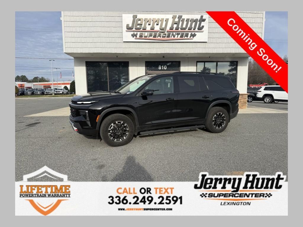 used 2024 Chevrolet Traverse car, priced at $43,322