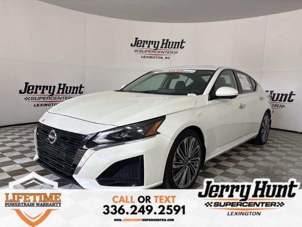 used 2023 Nissan Altima car, priced at $24,400