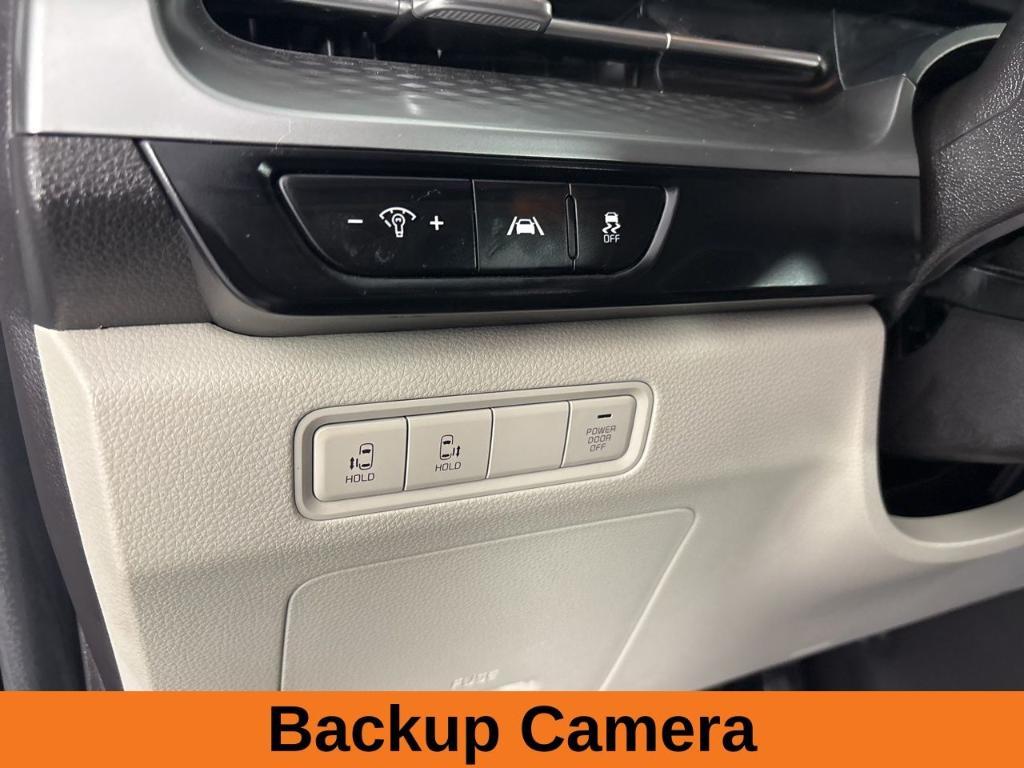used 2024 Kia Carnival car, priced at $31,200