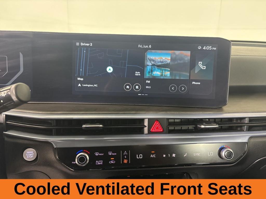 used 2024 Kia Sorento car, priced at $40,700