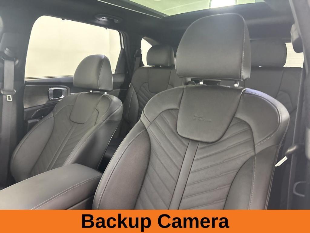 used 2024 Kia Sorento car, priced at $40,700
