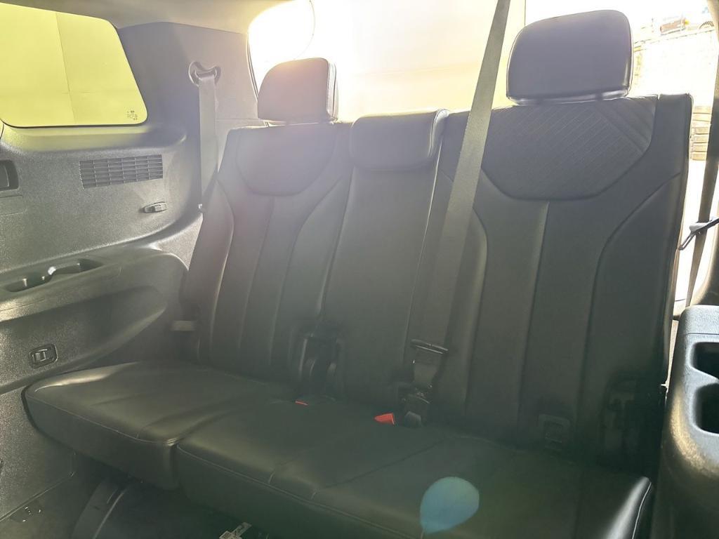 used 2024 Hyundai Palisade car, priced at $32,500