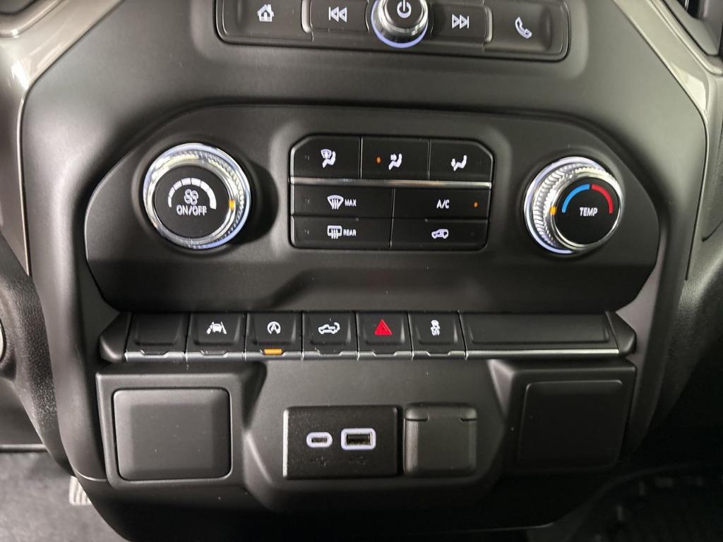 used 2023 GMC Sierra 1500 car, priced at $36,200