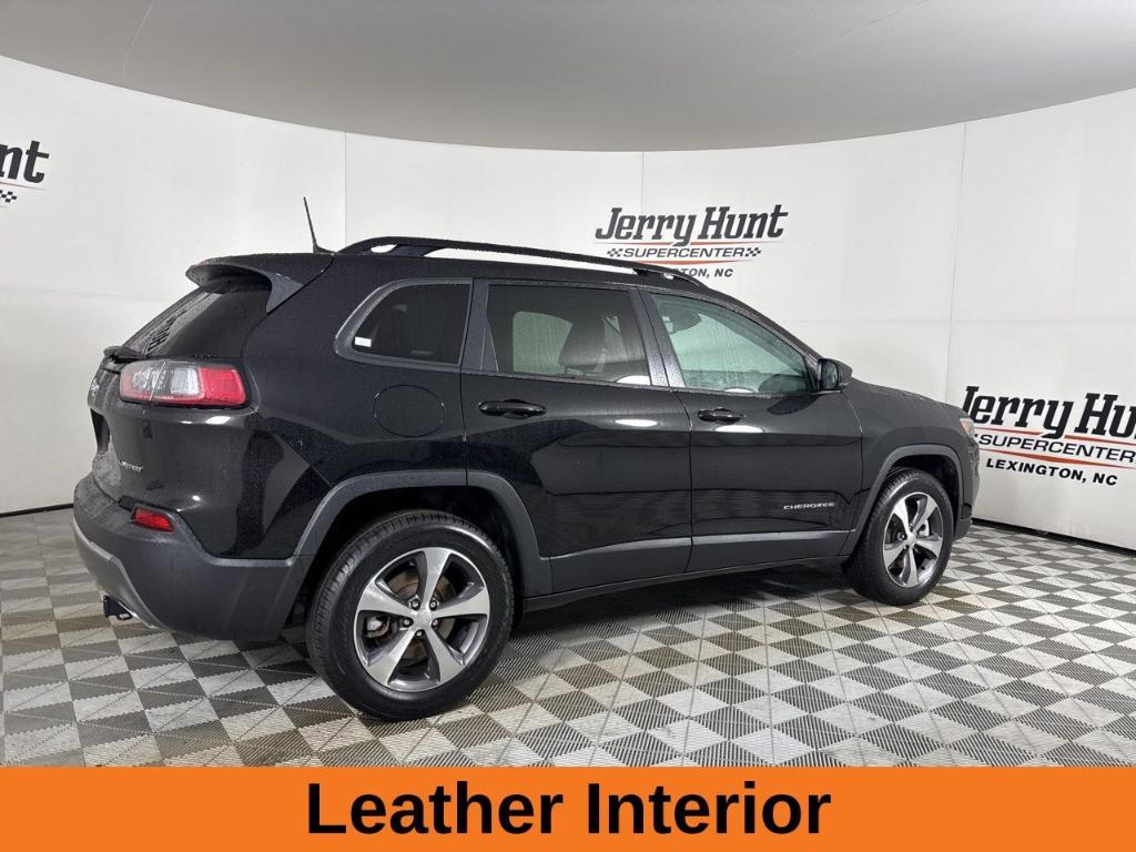 used 2022 Jeep Cherokee car, priced at $22,900