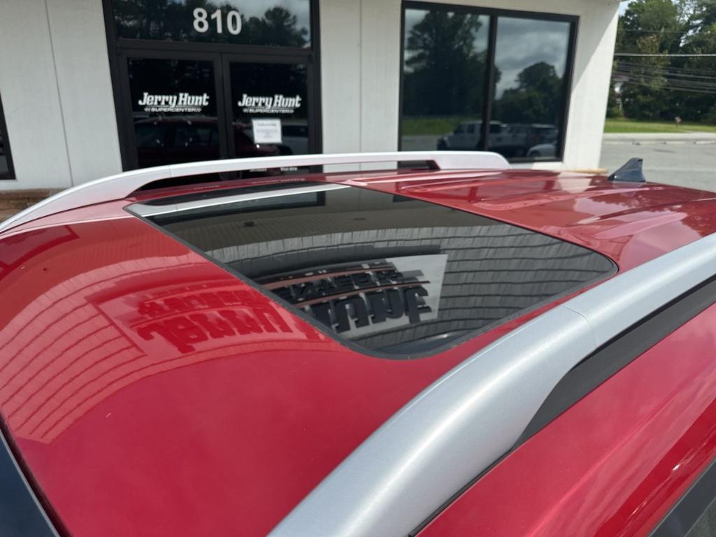 used 2022 Hyundai Venue car, priced at $17,600