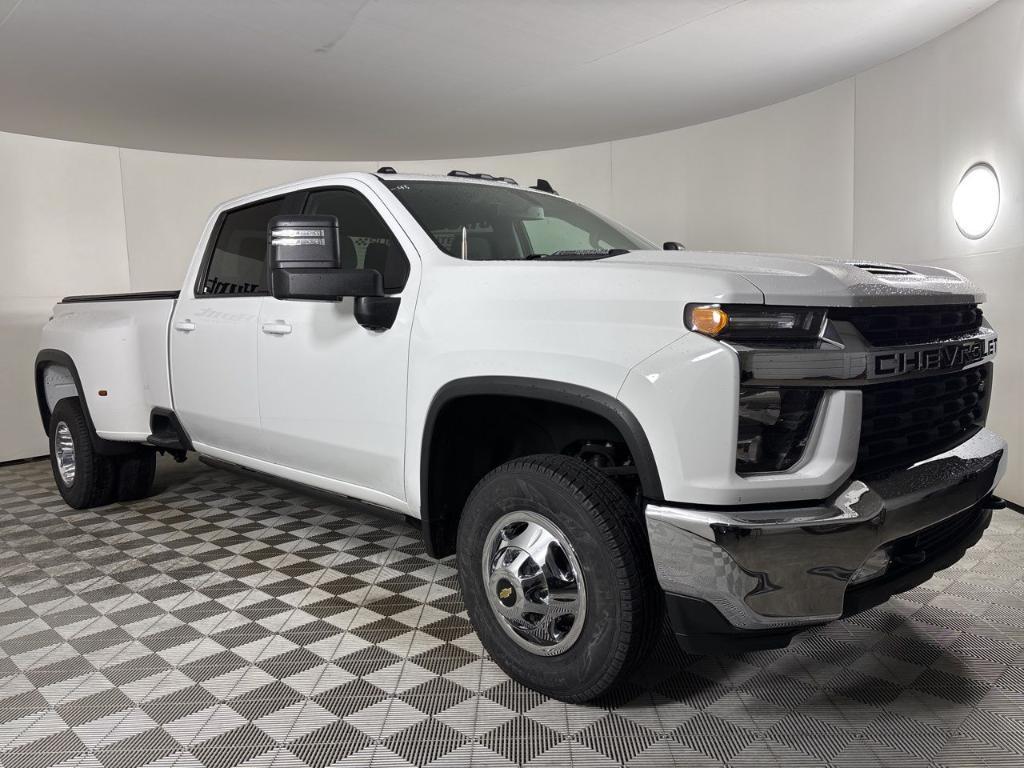 used 2022 Chevrolet Silverado 3500 car, priced at $54,885