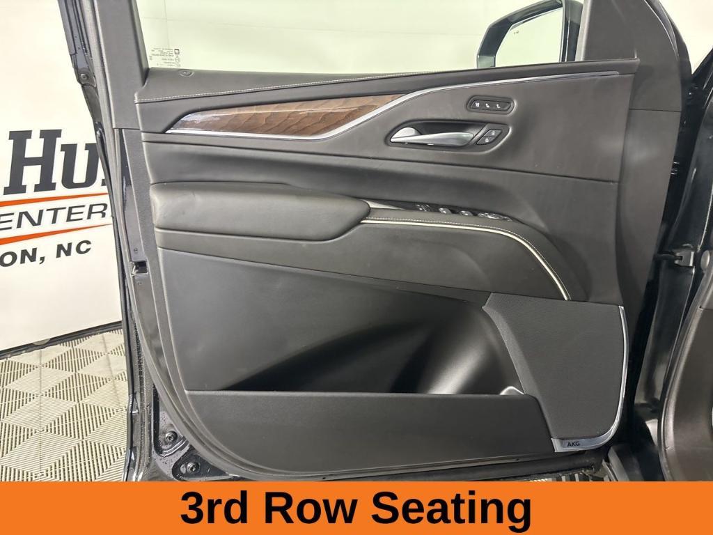 used 2021 Cadillac Escalade ESV car, priced at $76,999