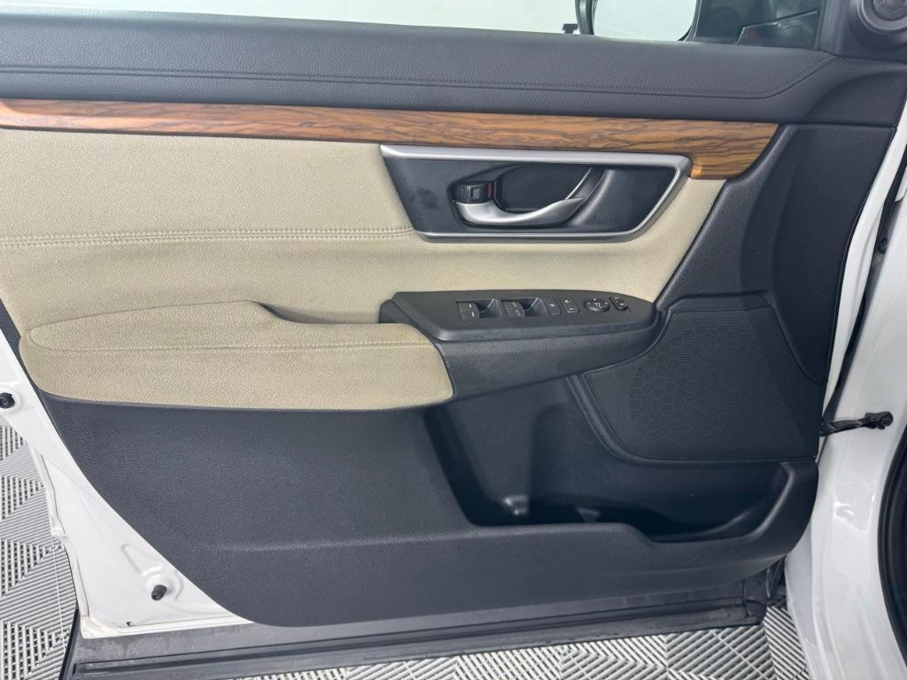 used 2020 Honda CR-V car, priced at $22,000