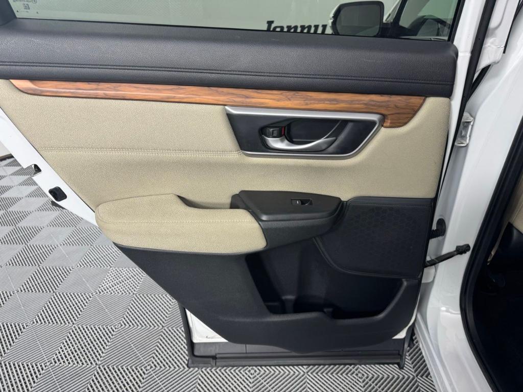 used 2020 Honda CR-V car, priced at $22,000