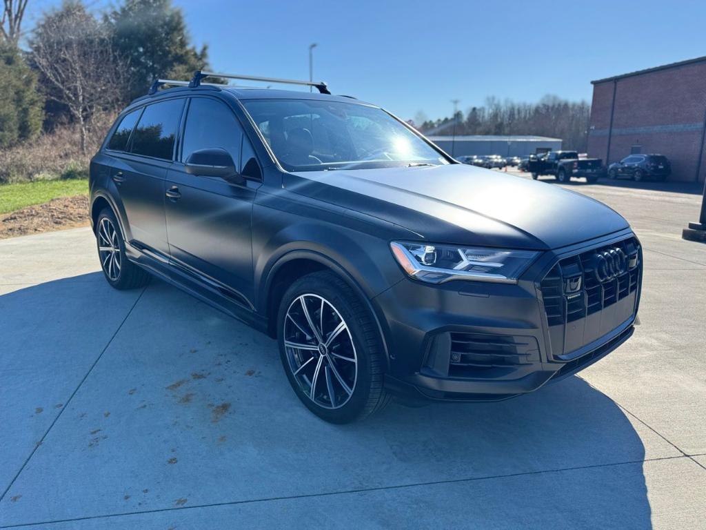 used 2022 Audi Q7 car, priced at $43,700