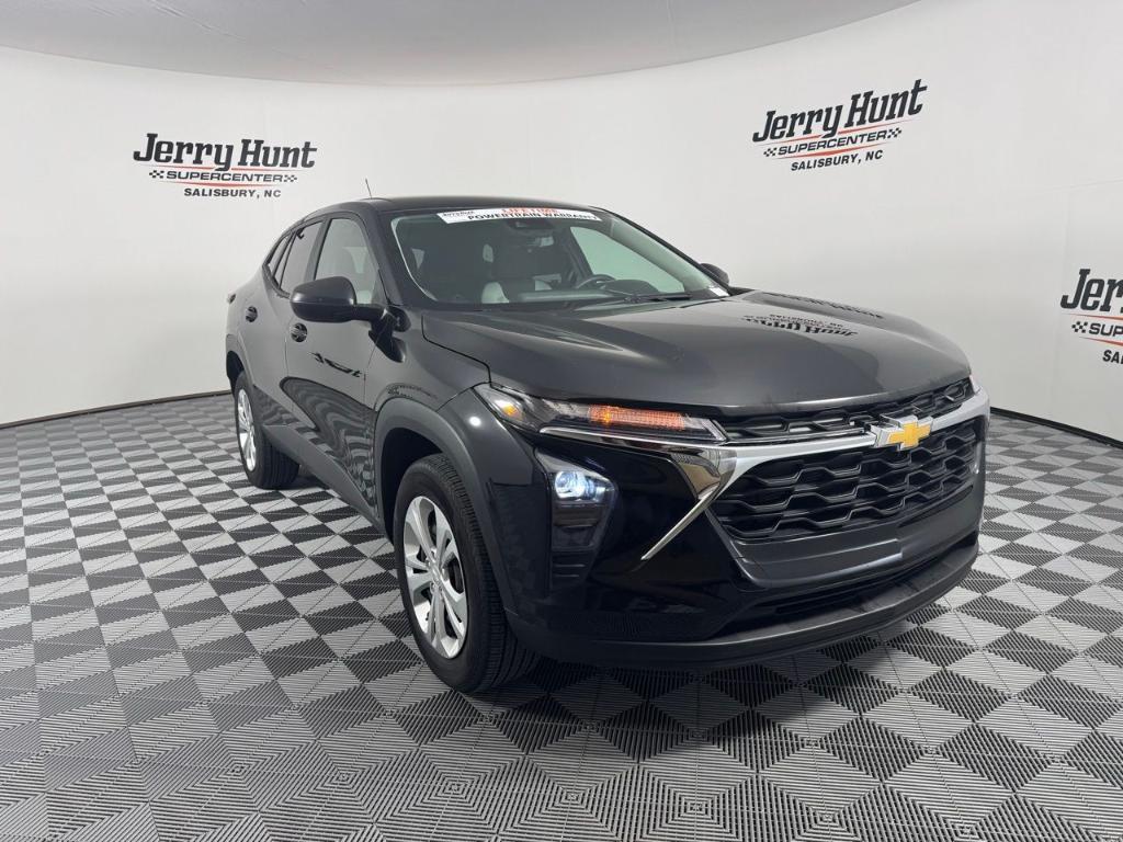 used 2024 Chevrolet Trax car, priced at $20,500