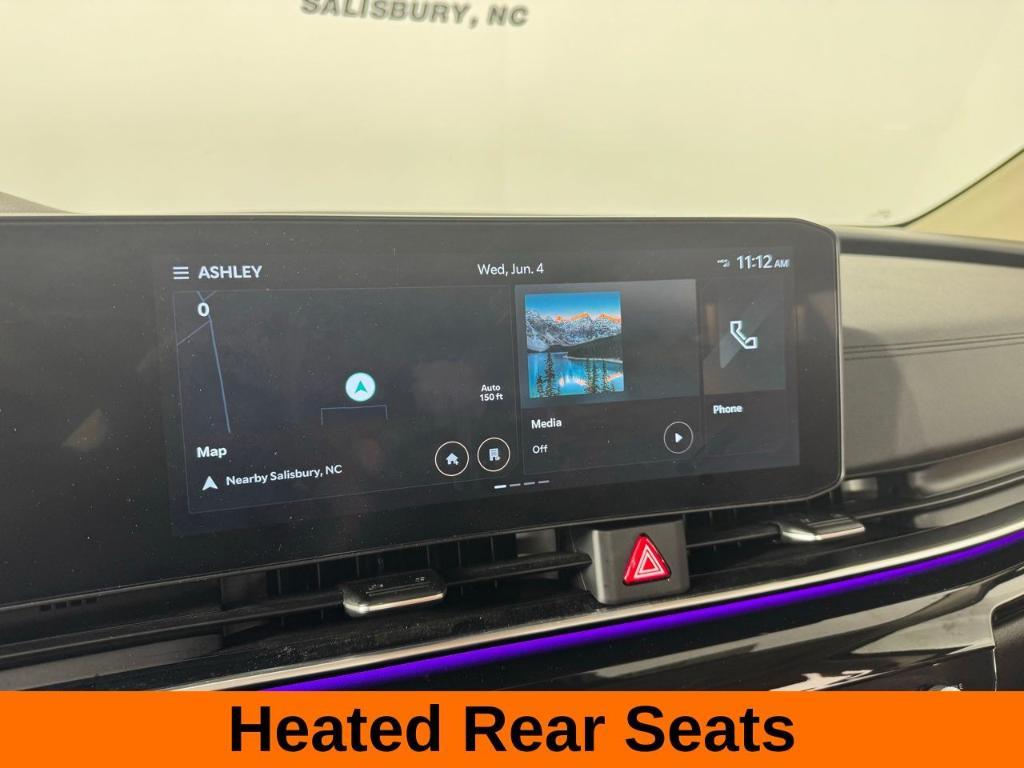 used 2025 Kia Carnival car, priced at $45,900