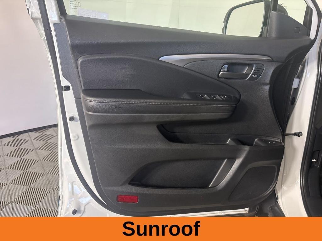 used 2023 Honda Passport car, priced at $30,900