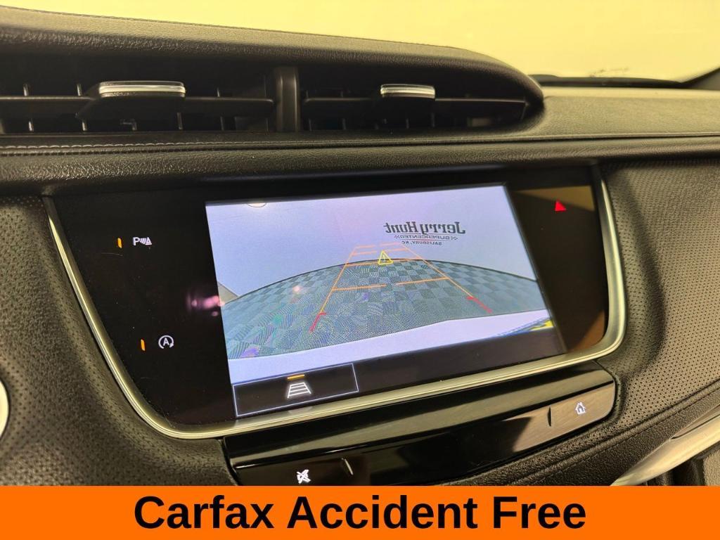 used 2022 Cadillac XT5 car, priced at $30,988