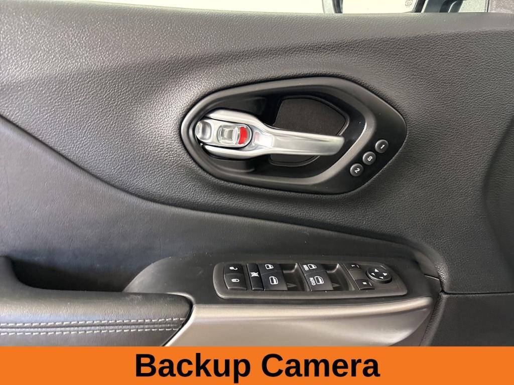 used 2021 Jeep Cherokee car, priced at $21,988