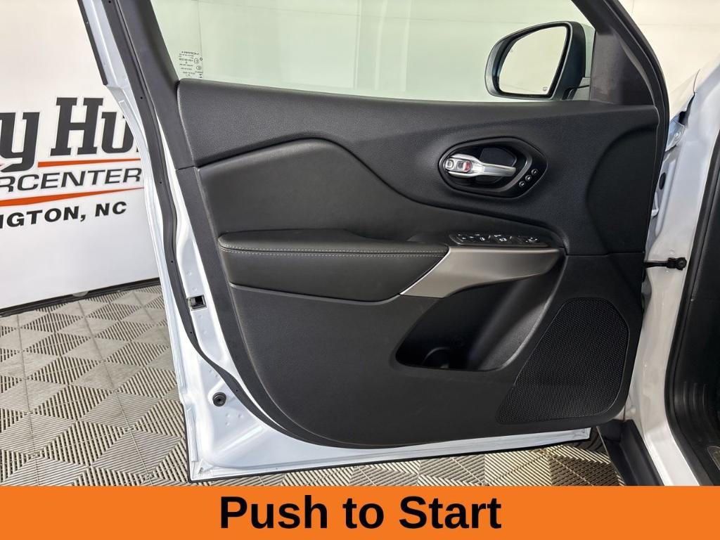 used 2021 Jeep Cherokee car, priced at $21,988