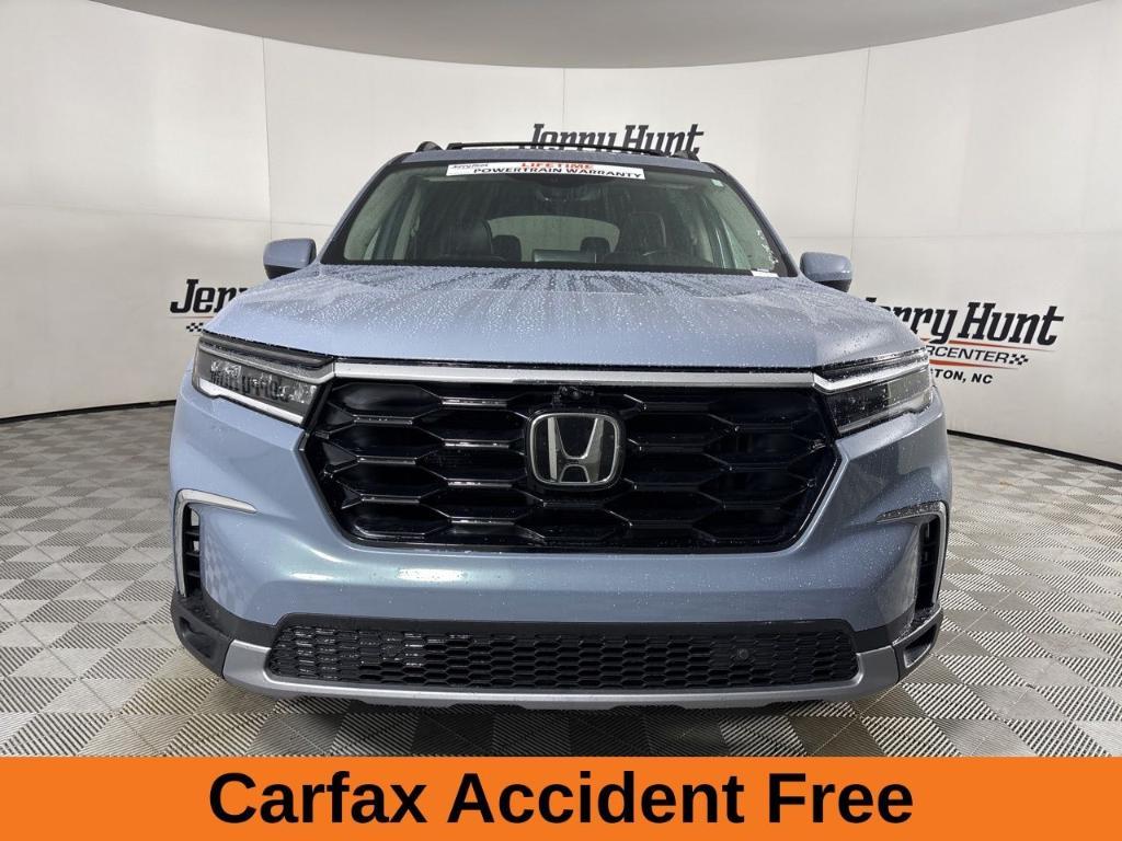 used 2023 Honda Pilot car, priced at $41,202