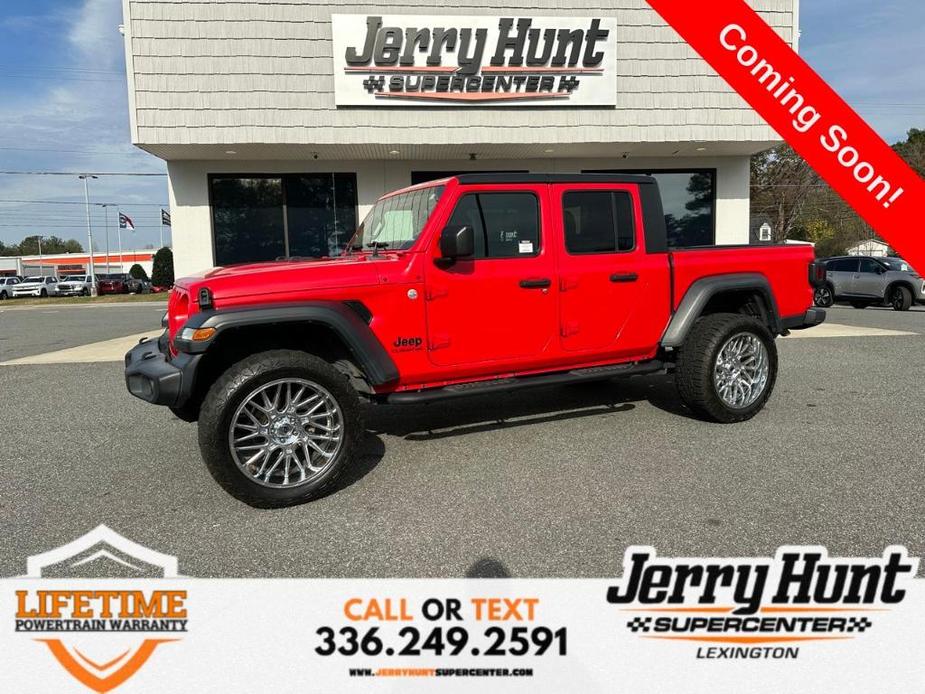 used 2020 Jeep Gladiator car, priced at $27,988