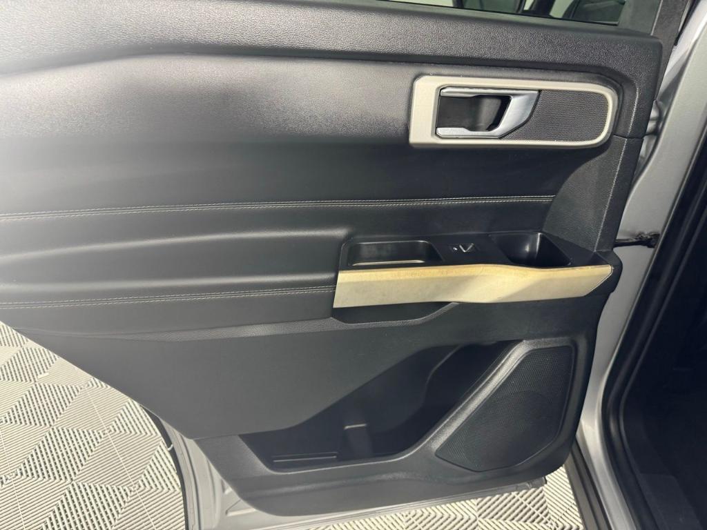 used 2021 Ford Explorer car, priced at $27,500