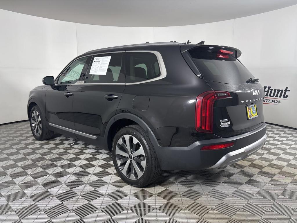 used 2022 Kia Telluride car, priced at $30,300