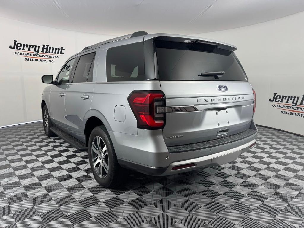 used 2024 Ford Expedition car