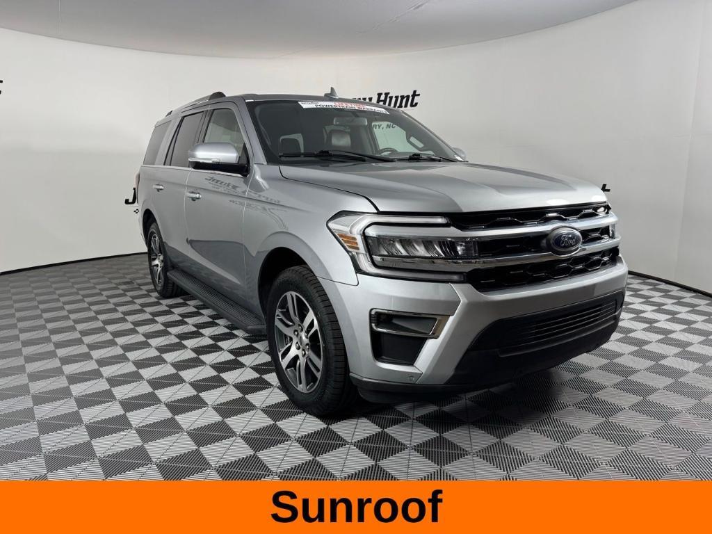 used 2024 Ford Expedition car, priced at $44,500