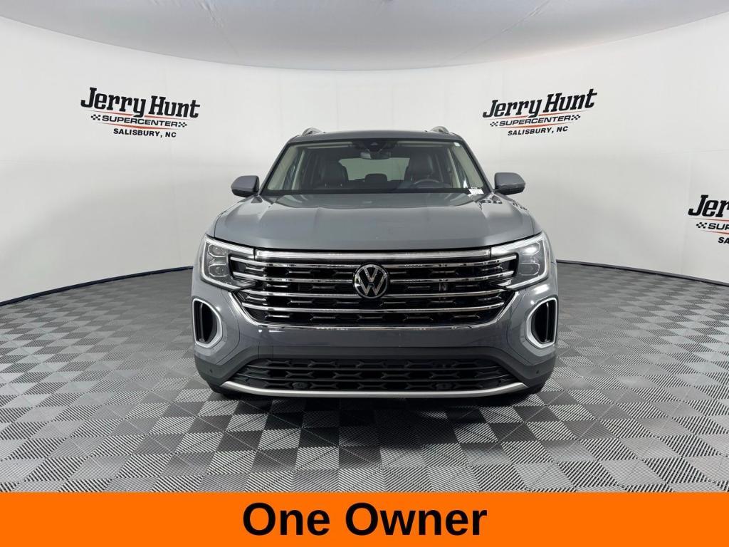 used 2025 Volkswagen Atlas car, priced at $42,500