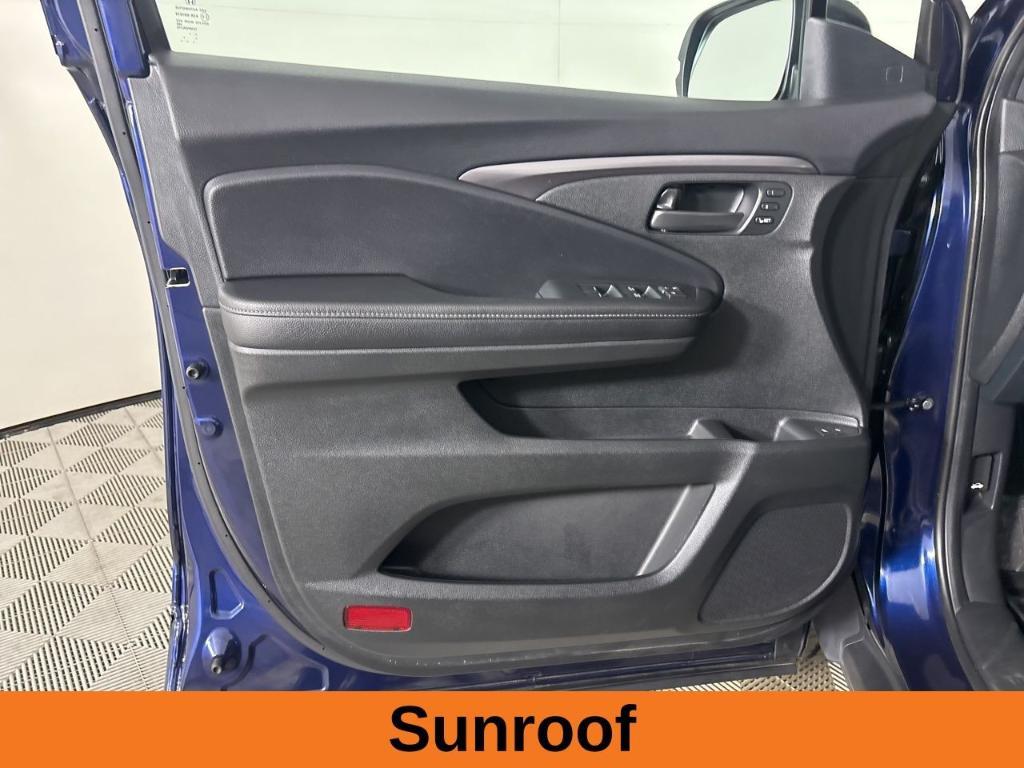 used 2023 Honda Passport car, priced at $33,455