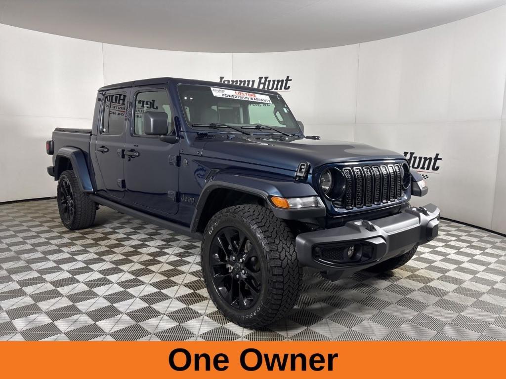 used 2025 Jeep Gladiator car, priced at $37,988