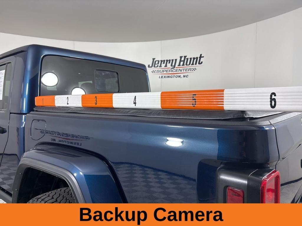used 2025 Jeep Gladiator car, priced at $37,988