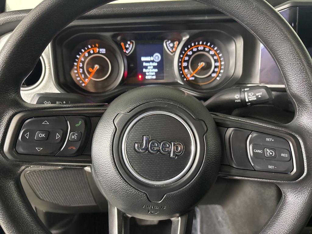 used 2025 Jeep Gladiator car, priced at $37,988