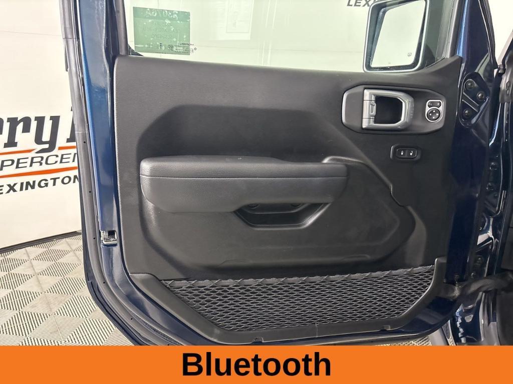 used 2025 Jeep Gladiator car, priced at $37,988