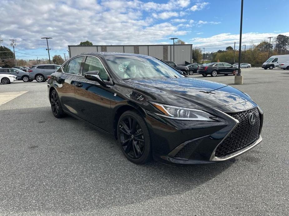 used 2022 Lexus ES 350 car, priced at $39,583