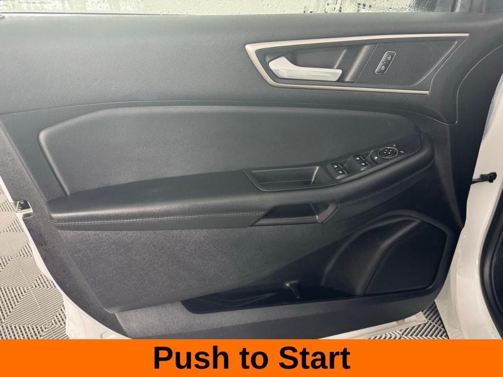 used 2024 Ford Edge car, priced at $22,300