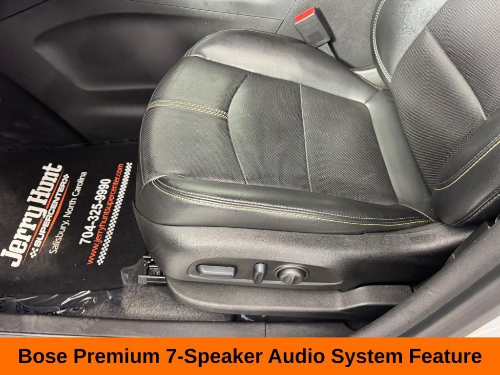 used 2023 Chevrolet Equinox car, priced at $22,900