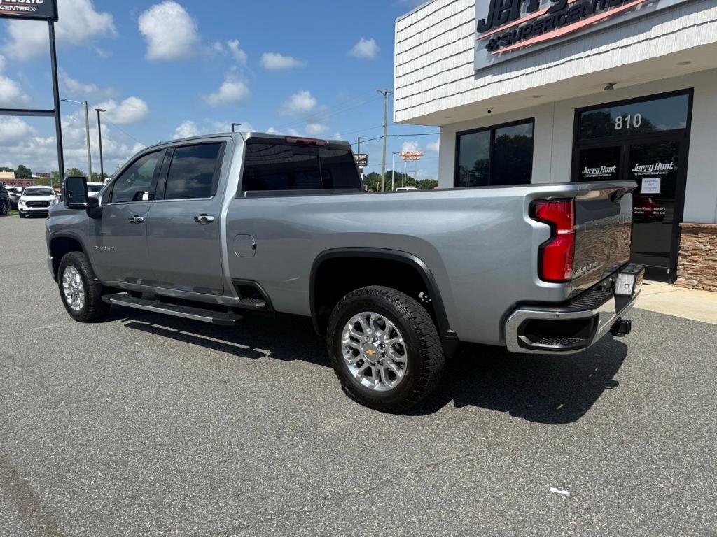used 2024 Chevrolet Silverado 3500 car, priced at $70,239