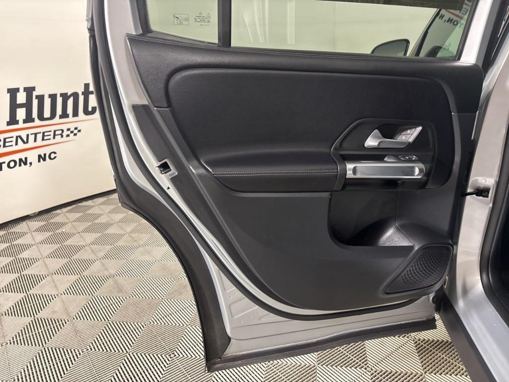 used 2022 Mercedes-Benz GLB 250 car, priced at $29,800