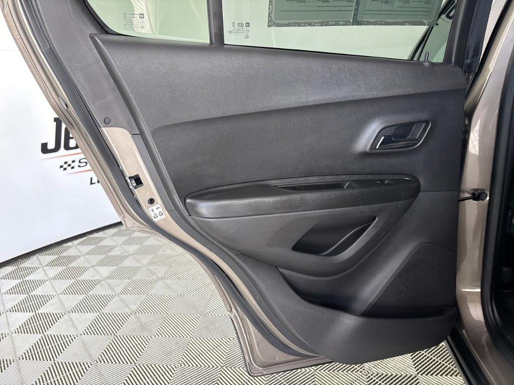used 2022 Chevrolet Trax car, priced at $17,355