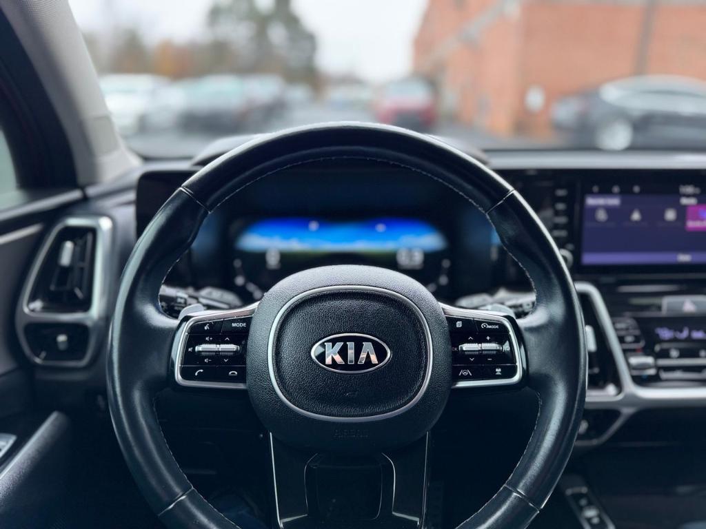 used 2021 Kia Sorento car, priced at $26,987