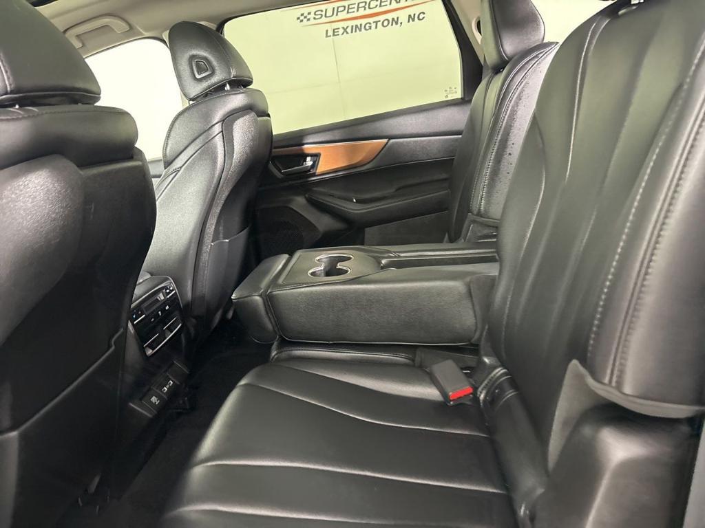 used 2022 Acura MDX car, priced at $30,225