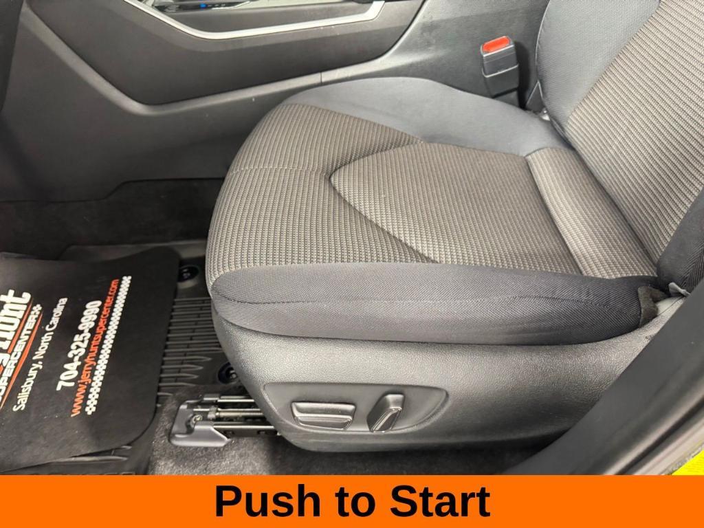 used 2023 Toyota Highlander car, priced at $31,900