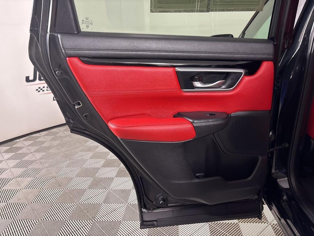 used 2020 Honda CR-V car, priced at $25,900