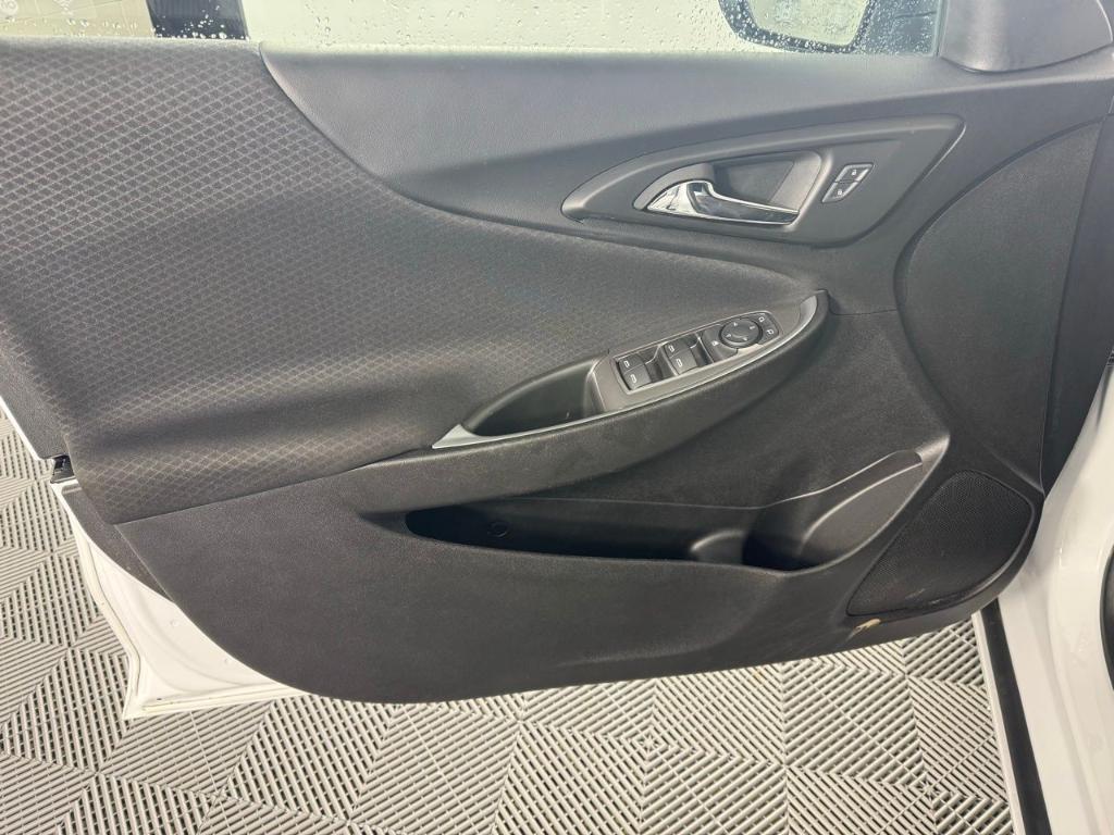 used 2024 Chevrolet Malibu car, priced at $19,900