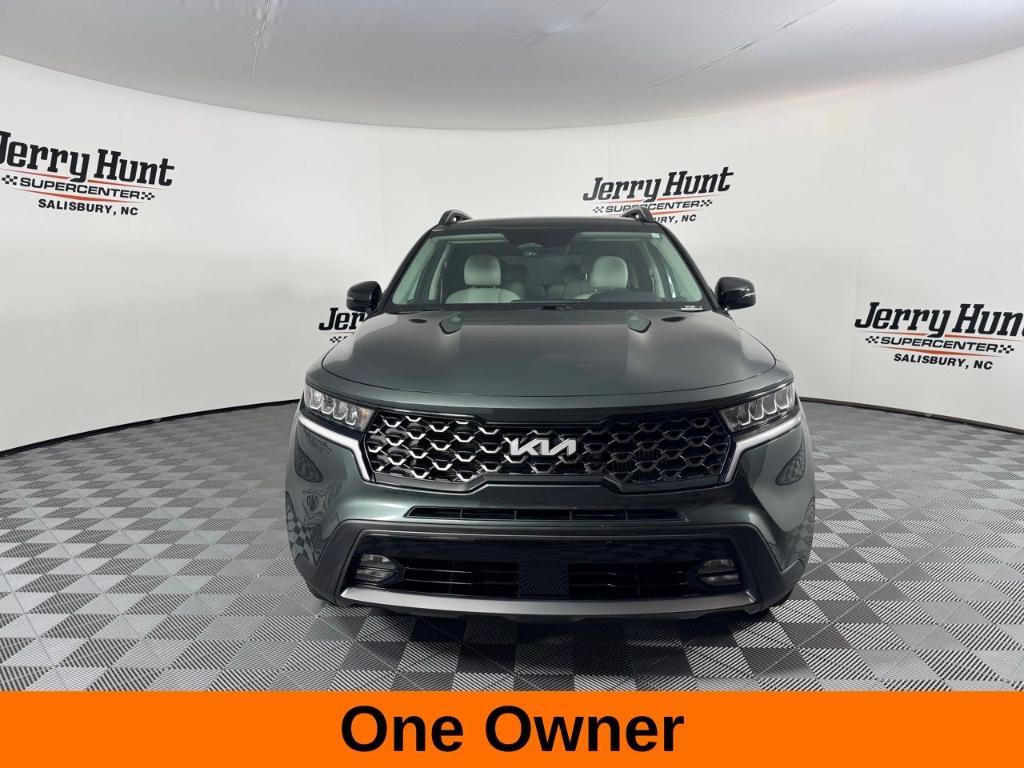 used 2023 Kia Sorento car, priced at $31,069