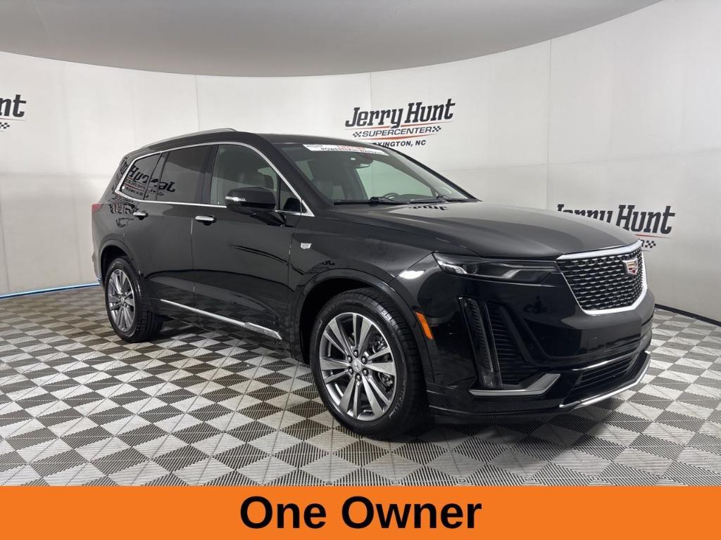used 2025 Cadillac XT6 car, priced at $41,700