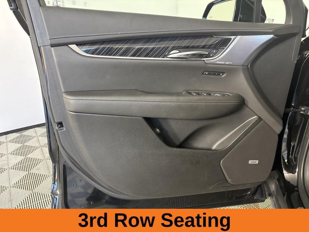 used 2025 Cadillac XT6 car, priced at $41,700