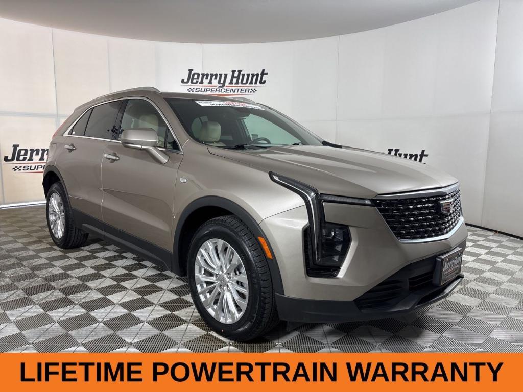 used 2024 Cadillac XT4 car, priced at $35,400
