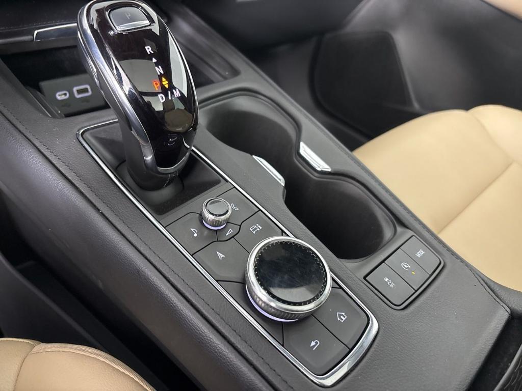 used 2024 Cadillac XT4 car, priced at $35,400